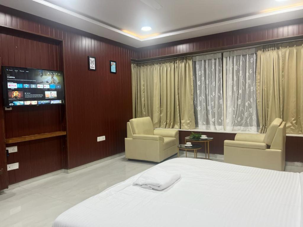 Beach Town Hotel Visákhapatnam Kültér fotó